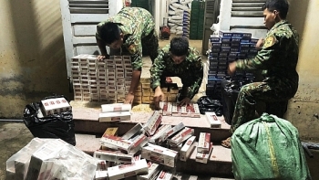 An Giang: Thu giữ 5.700 gói thuốc lá ngoại nhập lậu