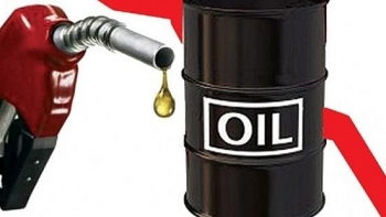 Giá xăng dầu hôm nay 5/12: Tiếp tục tăng