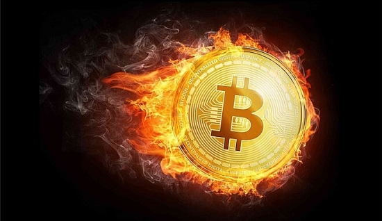 Giá Bitcoin hôm nay 4/1: Bùng nổ, tiến sát mốc 35.000 USD