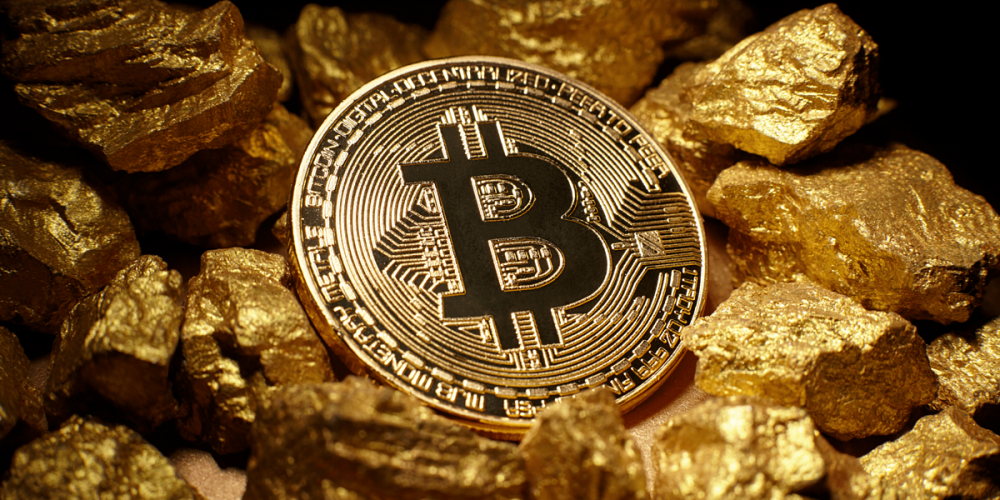 Đầu tư Bitcoin đang có lợi hơn vàng trong năm 2021?