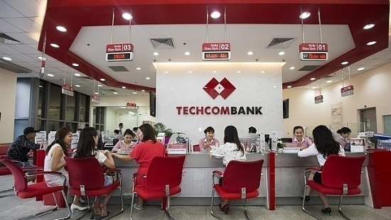 techcombank nhan khoang hon 600 ty dong co tuc tu chung khoan ky thuong tcbs