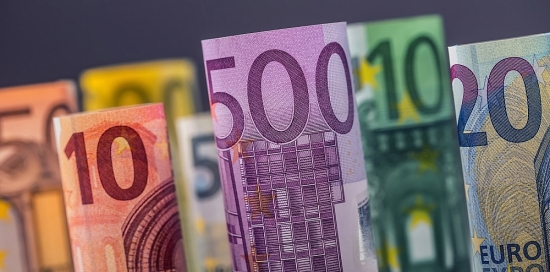 Tỷ giá Euro hôm nay 2/3/2022: Các ngân hàng đồng loạt giảm giá