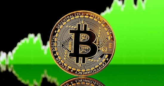 Giá Bitcoin hôm nay 3/3/2022: Tăng vọt khi "cuộc chiến" leo thang