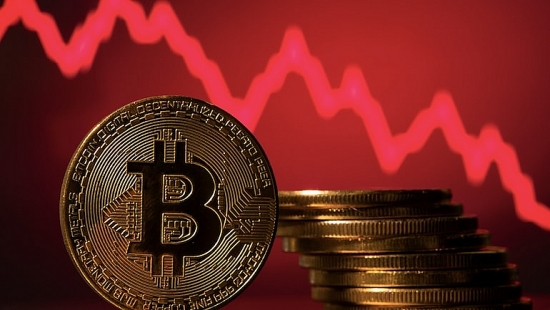 Giá Bitcoin hôm nay 8/3/2022: Bitcoin đỏ lửa, thị trường vẫn chìm sâu