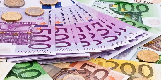 Tỷ giá Euro hôm nay 19/3/2022: Ngân hàng đồng loạt quay đầu giảm phiên cuối tuần