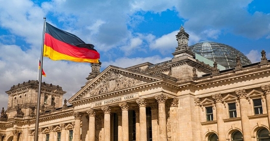 Bản tin tài chính quốc tế ngày 22/4/2021: Đức sẽ sớm ký phê chuẩn quỹ hỗ trợ phục hồi kinh tế của EU