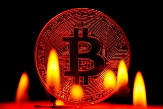 Giá Bitcoin hôm nay 30/5/2021: Rơi về ngưỡng 34.000 USD
