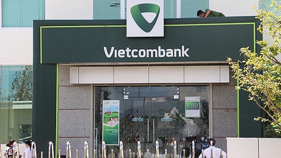 Cổ phiếu VCB lập đỉnh, vốn hóa Vietcombank vượt 400.000 tỷ đồng