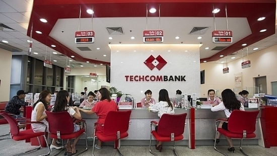 Con gái Chủ tịch Techcombank đăng ký mua vào hơn 22 triệu cổ phiếu TCB