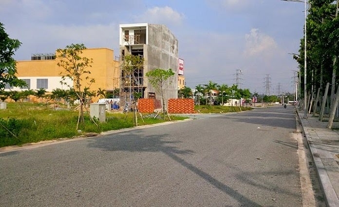 Giá đất xây nhà phố, biệt thự tại TP Hồ Chí Minh vượt 130 triệu đồng/m2