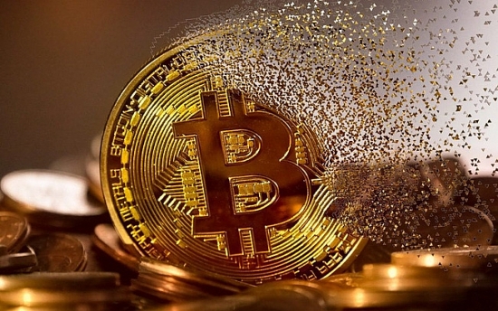 Bitcoin thủng mốc 30.000 USD, đà bán tháo liệu đã dừng lại?