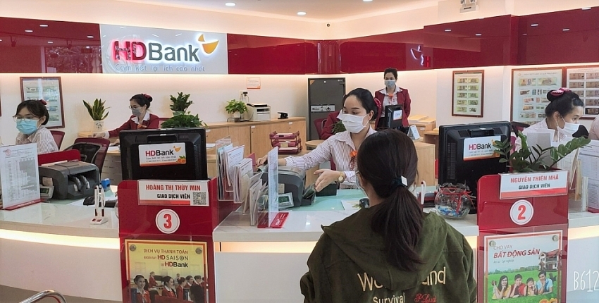 hdbank dinh ngay chot danh sach co dong tra co tuc ty le 25
