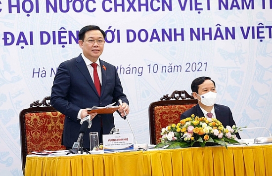 Chủ tịch Quốc hội Vương Đình Huệ: Sắp có gói hỗ trợ lớn để tái thiết nền kinh tế