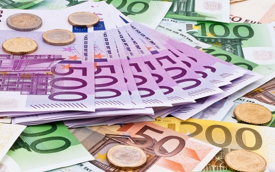 Tỷ giá Euro hôm nay 21/10/2021: Ngân hàng tăng - Chợ đen không đổi