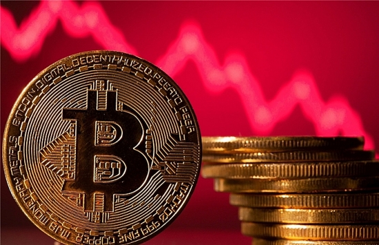 Giá Bitcoin hôm nay 11/11/2021: Bitcoin gặp "dốc đứng"