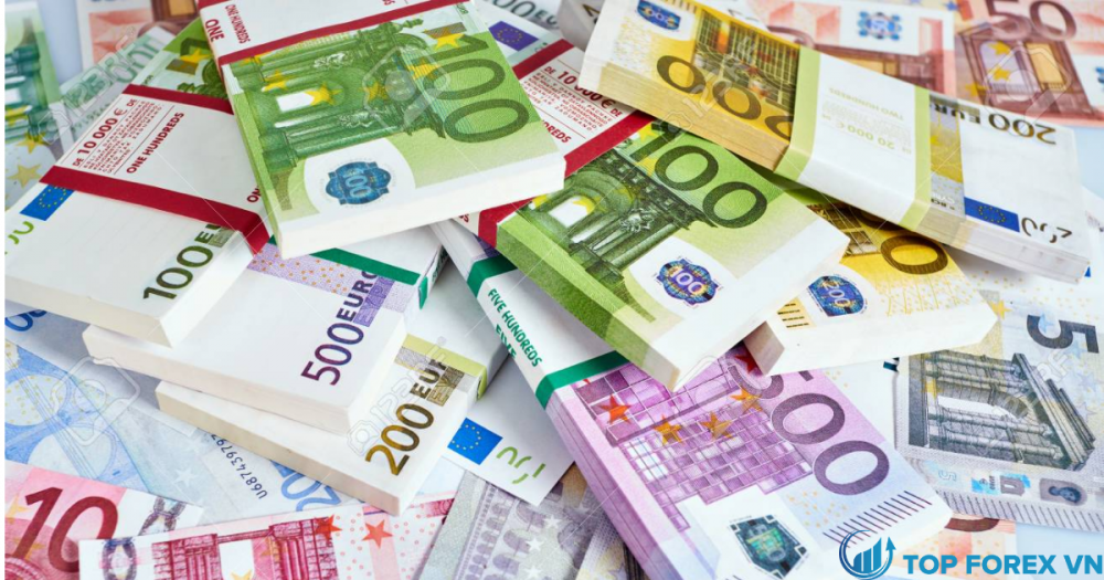 Tỷ giá Euro hôm nay 23/11/2012: Ngân hàng đồng loạt giảm giá đồng Euro