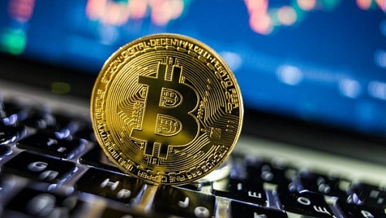 Giá Bitcoin hôm nay 3/12: Trở lại mốc 19.000 USD