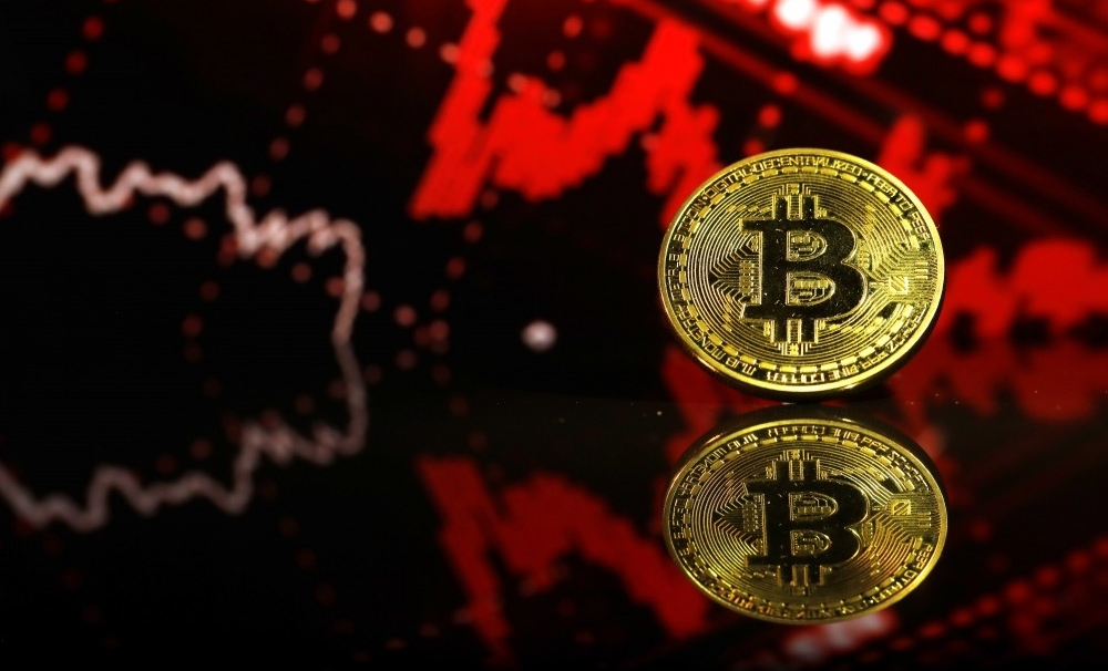 Giá Bitcoin hôm nay 24/12: Bitcoin giảm mạnh, thị trường lao dốc