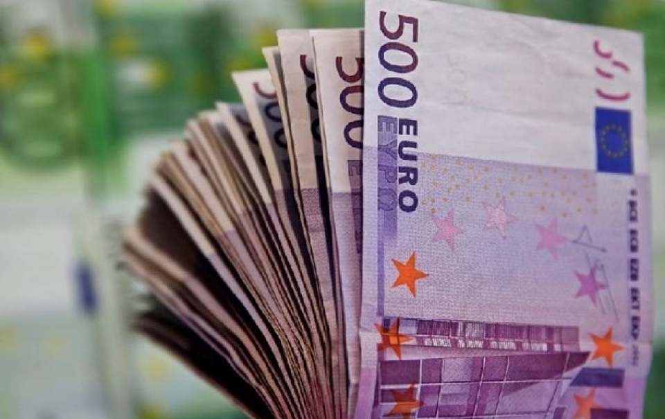 Tỷ giá Euro hôm nay 7/12/2021: Ngân hàng tiếp tục điều chỉnh tăng