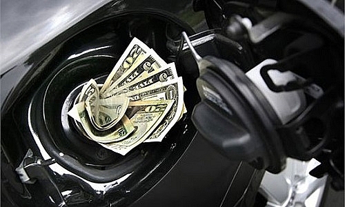 Hé lộ những ‘bí kíp’ tiết kiệm xăng cho xe máy hiệu quả thời "bão" giá xăng