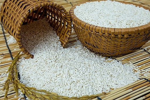 Giá lúa gạo hôm nay 13/1: Giá gạo trong nước giảm nhẹ, giá lúa ổn định