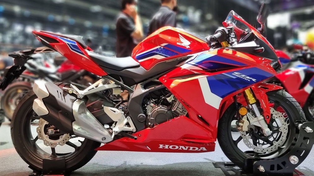 Honda CBR250RR 2022 về Việt Nam với giá 170 triệu đồng