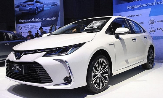 Toyota Corolla Altis 2022: Giá dự kiến từ 750 triệu đồng