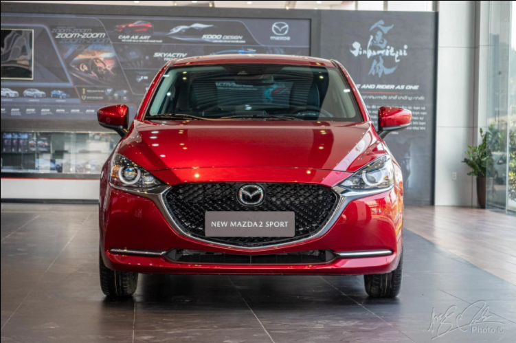 Bảng giá xe Mazda tháng 2/2022: Mazda BT 50 tặng 100% phí trước bạ