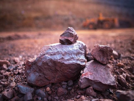 Giá quặng sắt Trung Quốc giảm mạnh