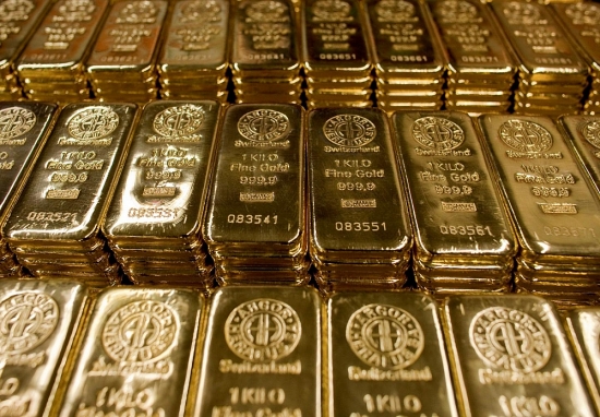 So sánh giá vàng hôm nay 3/3: Vàng SJC tiếp tục tăng thêm 300.000 đồng/lượng