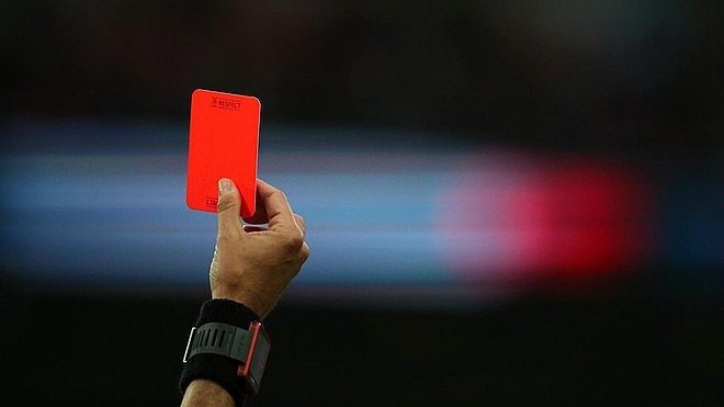 1517-generic-referee-red-card-soccer-1155-4981