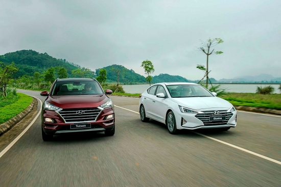 Mazda CX-5 và Hyundai Tucson: Cuộc chiến phân khúc crossover hạng C