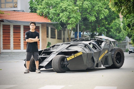 Chàng trai trẻ làm “siêu xe” Batmobile với chi phí 500 triệu đồng