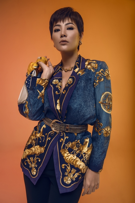Thanh Hương với tạo hình cá tính trong bộ ảnh thời trang đón thu