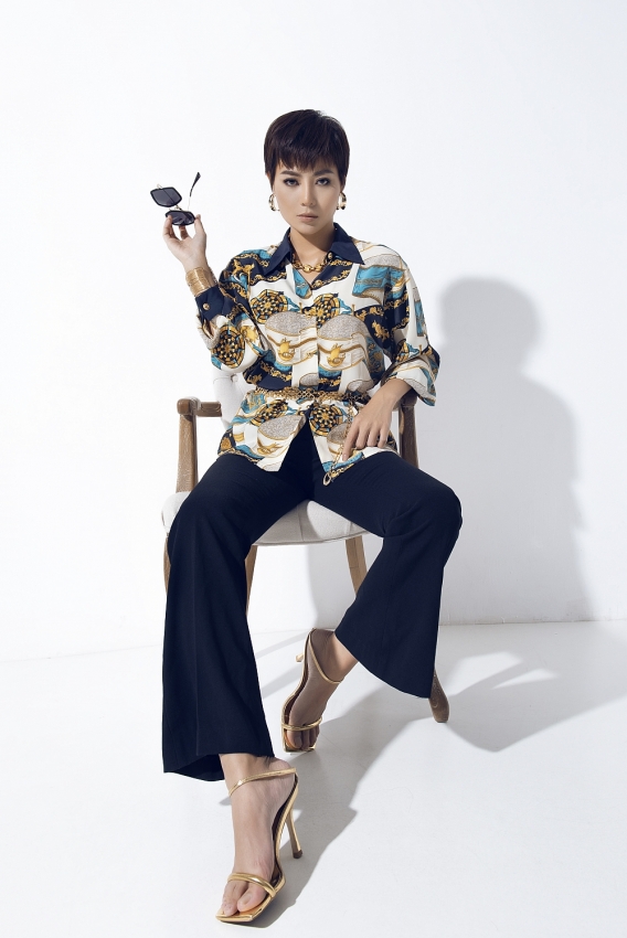 Thanh Hương với tạo hình cá tính trong bộ ảnh thời trang đón thu