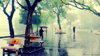 Dự báo thời tiết ngày 5/3: Hà Nội trở lạnh, mưa rải rác