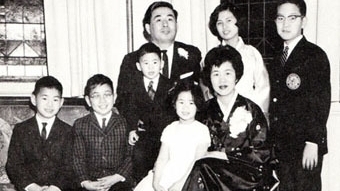 Người mẹ Hàn Quốc dạy 6 con thành đạt trên đất Mỹ