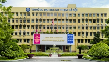 Tin sốc: Thủ khoa Đại học Sư phạm Hà Nội được nâng 11,5 điểm