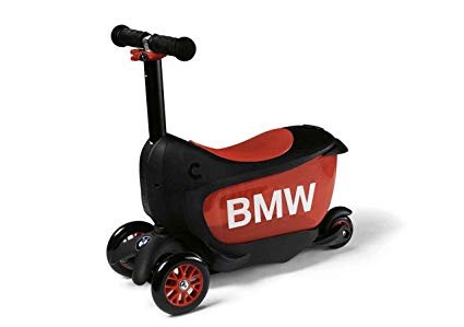 ban scooter voi gia cao chot vot bmw tan dung uy tin doi voi khach hang giau