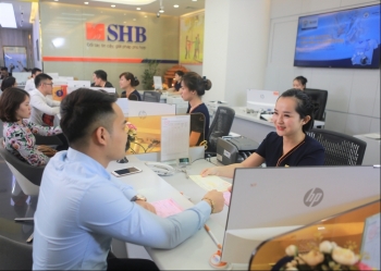 SHB dành hàng ngàn quà tặng cho khách hàng gửi tiền dịp năm mới