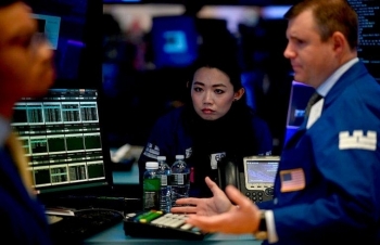 Chứng khoán Mỹ ngày 7/2: Chấm dứt chuỗi 4 phiên leo dốc, Dow Jones mất gần 280 điểm