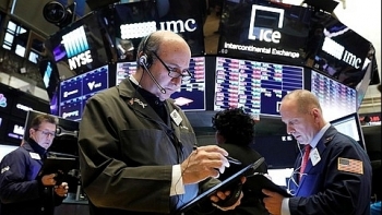 Chứng khoán Mỹ ngày 18/2: Tiếp đà đi xuống, Dow Jones mất hơn 165 điểm