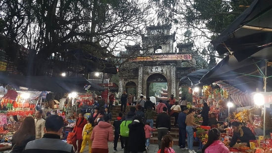 Hà Nội: Dừng tất cả hoạt động lễ hội, không đón khách tại lễ hội Chùa Hương