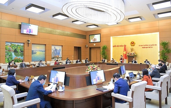 Trình Quốc hội phương án bố trí 19 đại biểu hoạt động chuyên trách tại HĐND TP Hà Nội trong nhiệm kỳ 2021-2026