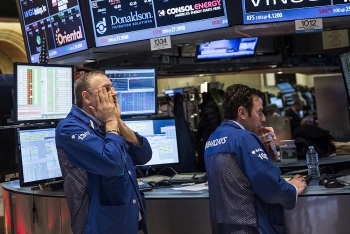 Chứng khoán Mỹ ngày 11/3: Đồng loạt “lao dốc”, Dow Jones rơi vào thị trường “gấu”