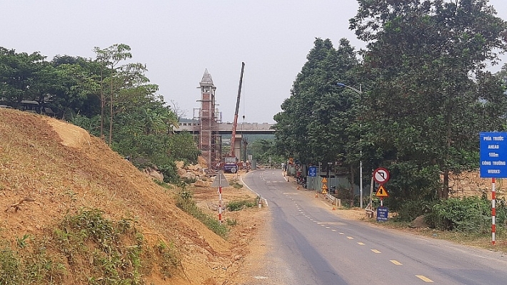 da nang du an tu nhan xay cau vuot tren hanh lang atgt quoc lo 14g