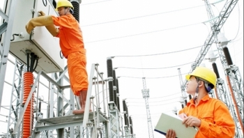 Phó Thủ tướng Vương Đình Huệ yêu cầu đánh giá tác động của việc tăng giá điện