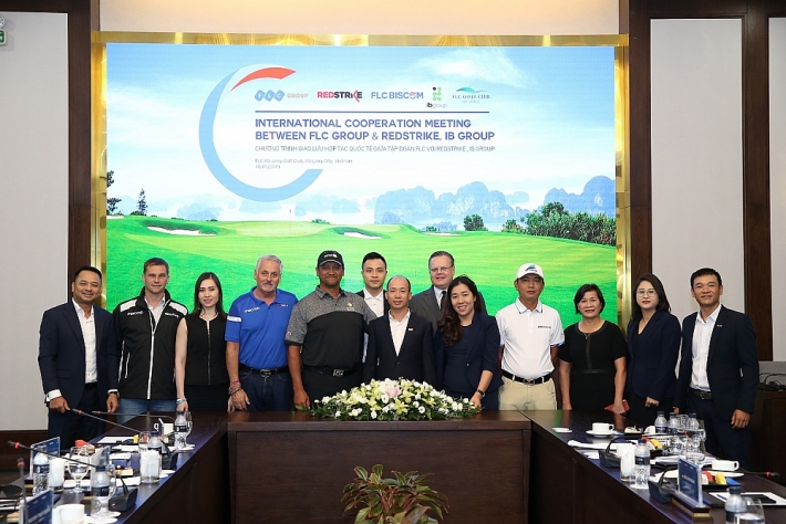 sieu sao lang golf michael campbell muon dong hanh cung tap doan flc nang tam golf viet