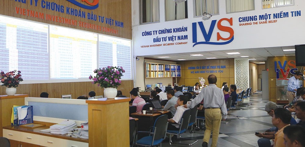 Chủ tịch Chứng khoán Đầu tư Việt Nam đã bán thành công 800.000 cổ phiếu IVS