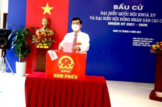 Hà Nội: Cử tri quận Thanh Xuân hân hoan trong Ngày hội non sông